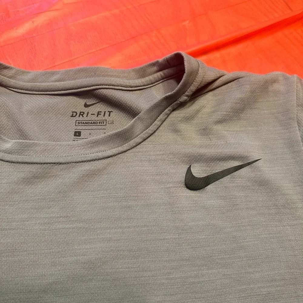Nike Dri-FIT Heather Gray Tee